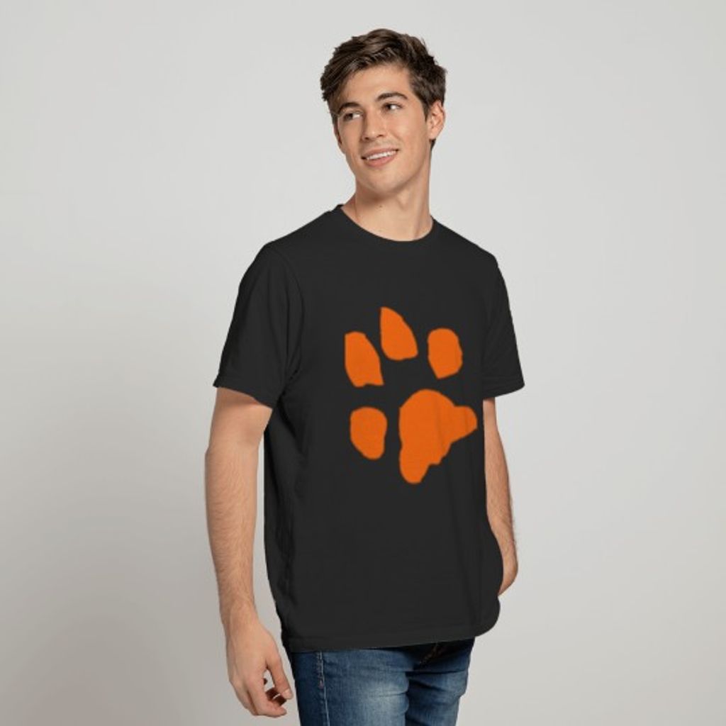 A Wardrobe Staple for Canine Enthusiasts: The Ultimate T-Shirt for Dog Lovers